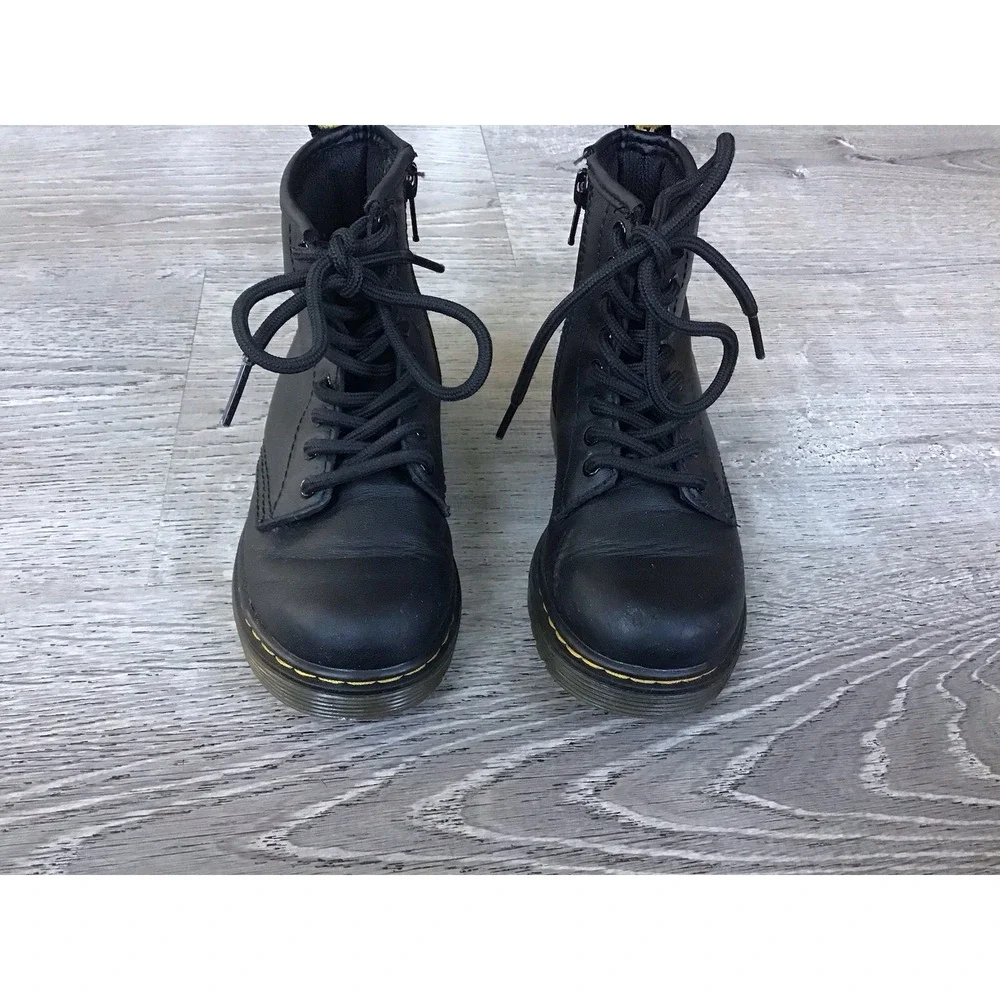Dr. Martens Black Matte J Youth Combat Youth Size 11 Boots Ankle Boot 1460